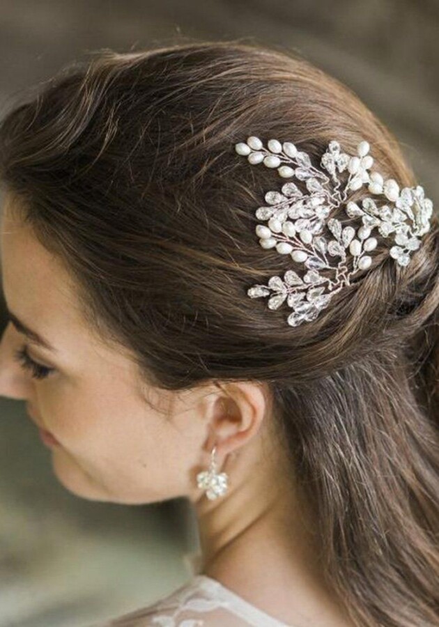 coiffure mariage cheveux courts