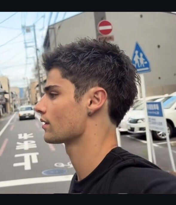 Coupe courte homme texturée