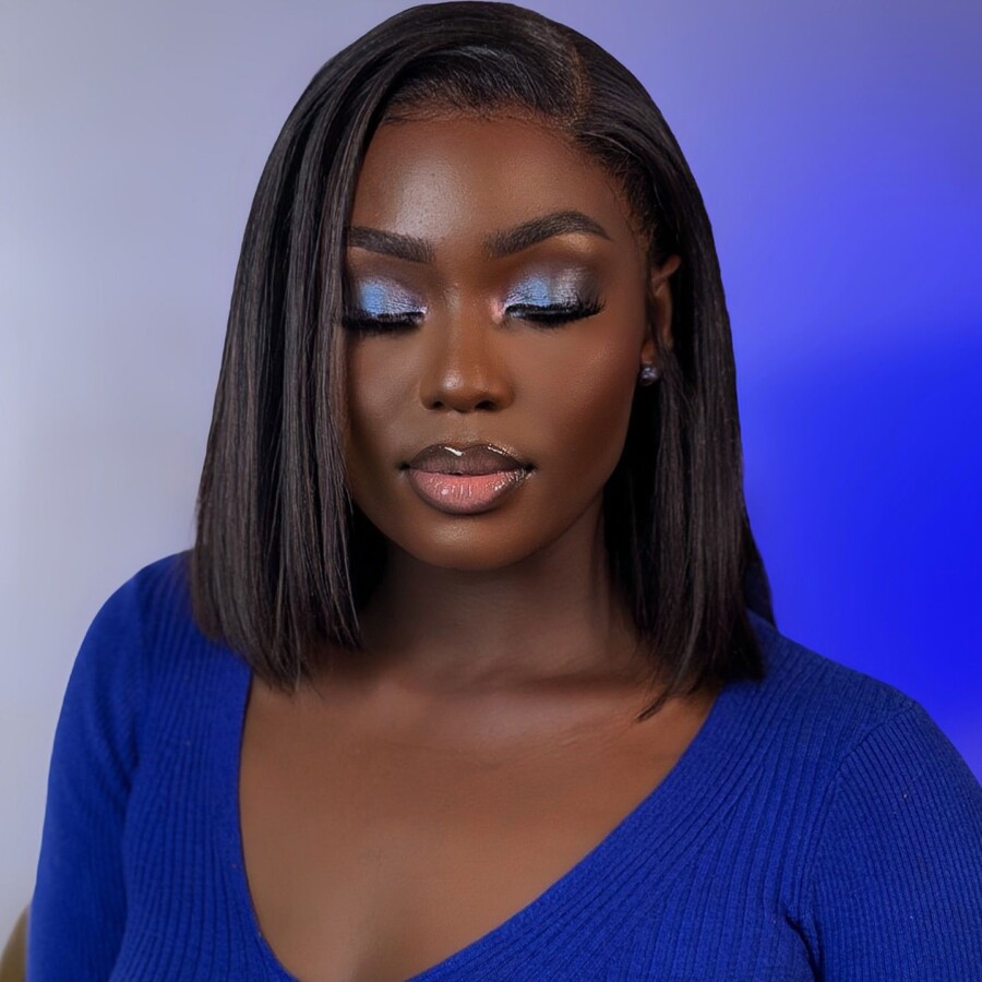 Astuces maquillage yeux bleus